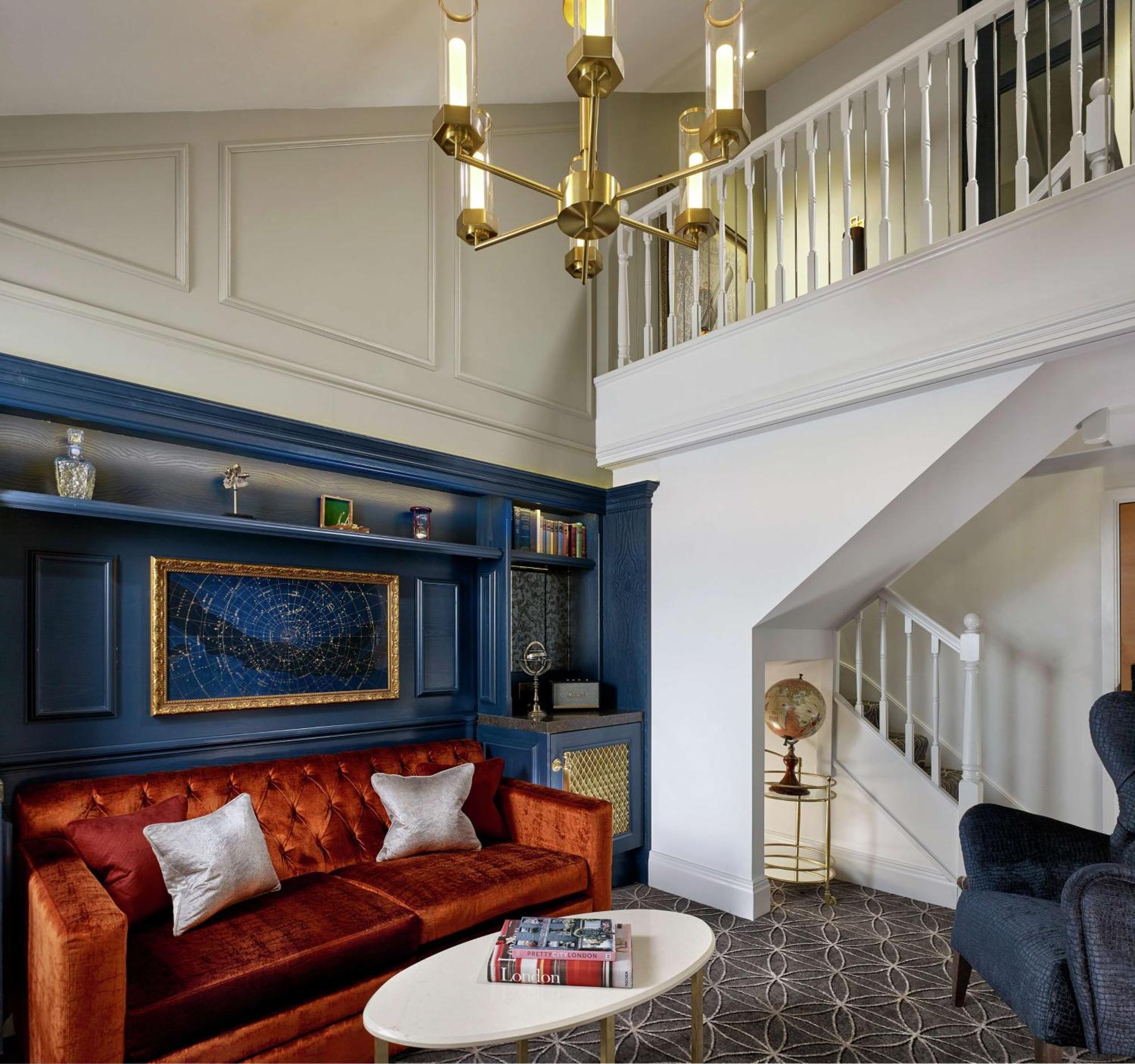 ホテル ダブルツリー バイ ヒルトン ロンドン ケンジントン エクステリア 写真 The interior of the hotel